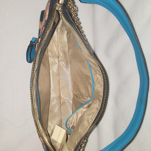 Cheeta purse with Arizona Neckless NEW - Picture 4 of 8